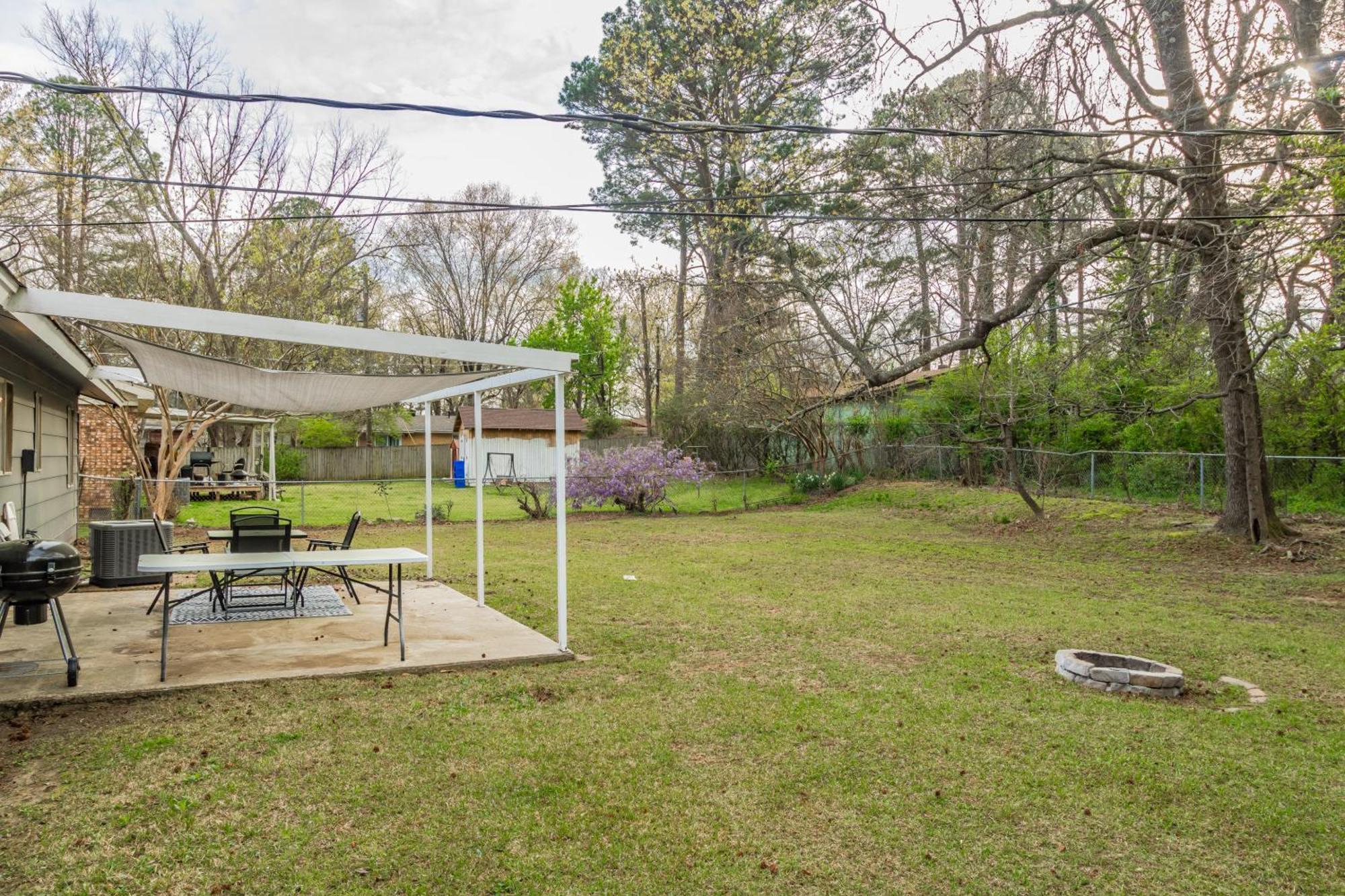 Holiday home Cheerful 3 Bedroom 2ba In Great Neighborhood!